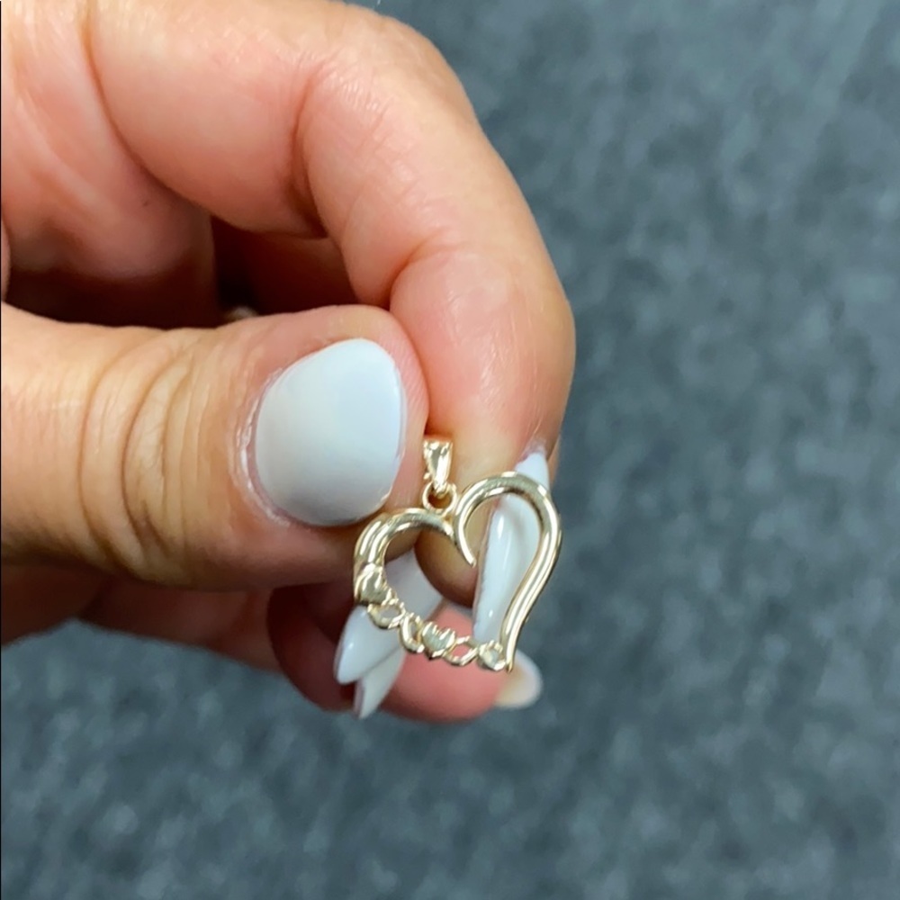14k Solid Yellow Gold Open Heart Pendant - Picture 6 of 10